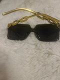Black oversized square fashion sunglasses